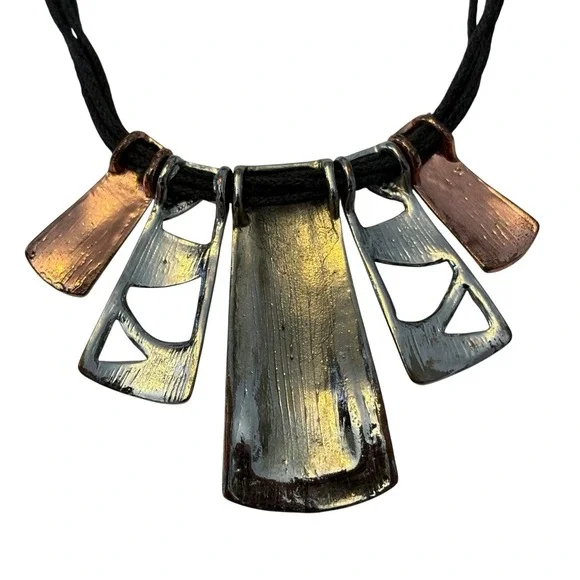 Drop Pendant Necklace Antiqued Metal Design Embossed Black‎ Multi-strand Cord - Picture 13 of 16